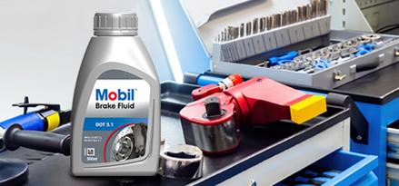 Mobil™ Brake Fluid DOT 5.1
